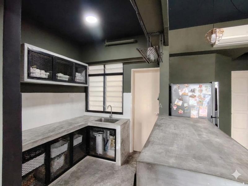 Main Place Residence - 3