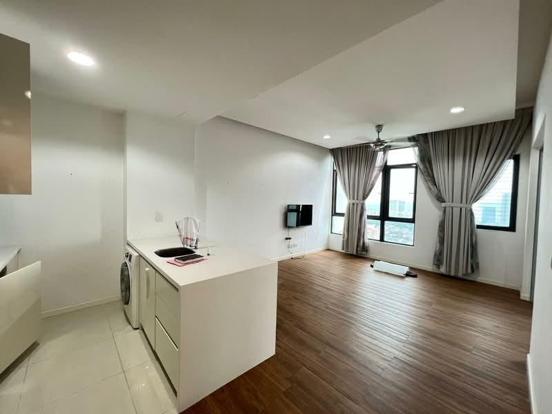 Tropicana Avenue - 1