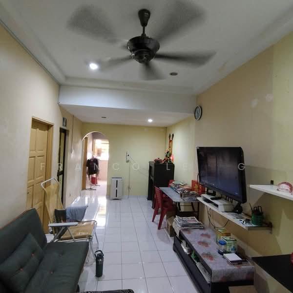 Taman Wangsa Permai - 1