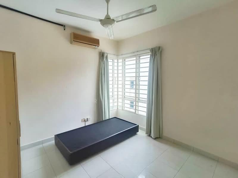 Regency Heights Condo - 3