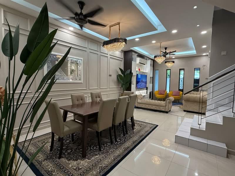 Cassis, Kota Emerald West - 4