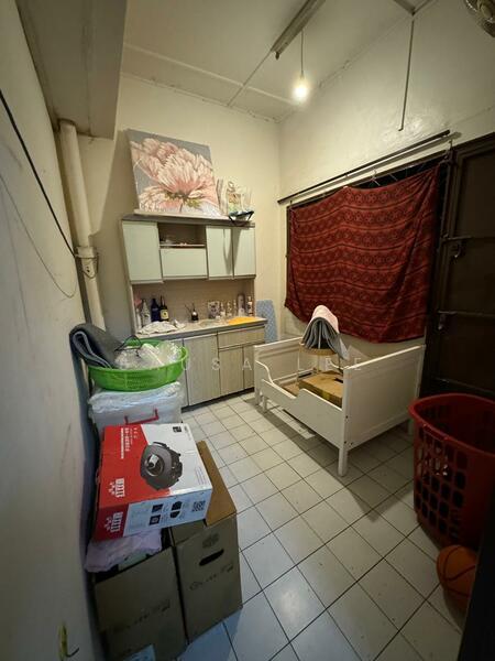 Taman Johor Jaya - 5