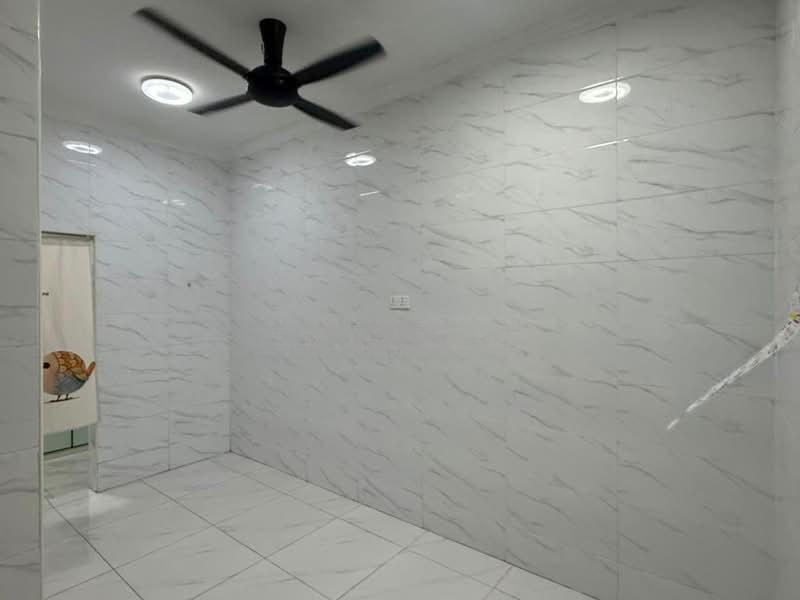 TAMAN PUTRI KULAI - 4