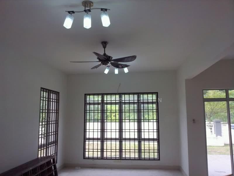 Prima Saujana - 3