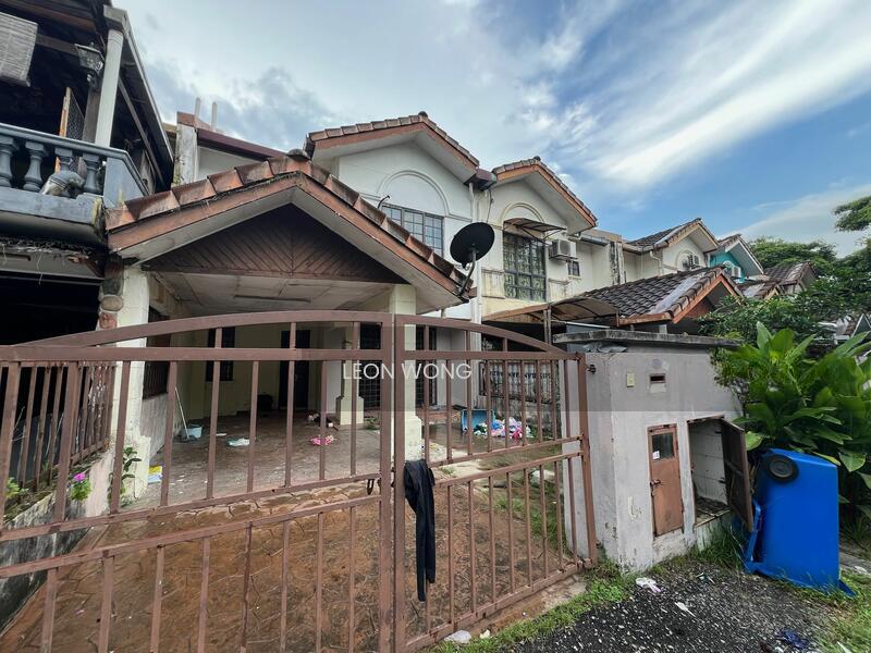 Aman 1 and 2, Subang Bestari - 4