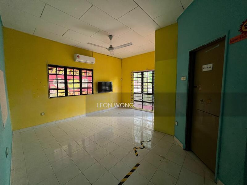 Aman 1 and 2, Subang Bestari - 5