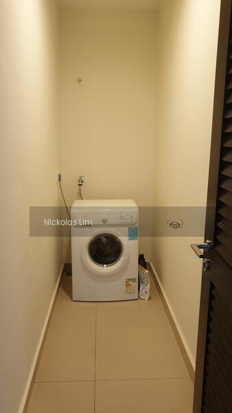 Quayside Seafront Resort Condominiums - 4