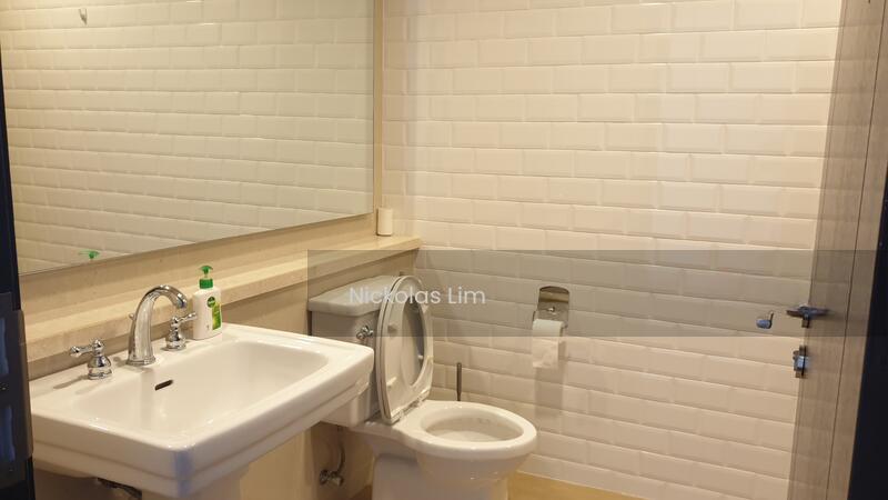 Quayside Seafront Resort Condominiums - 3