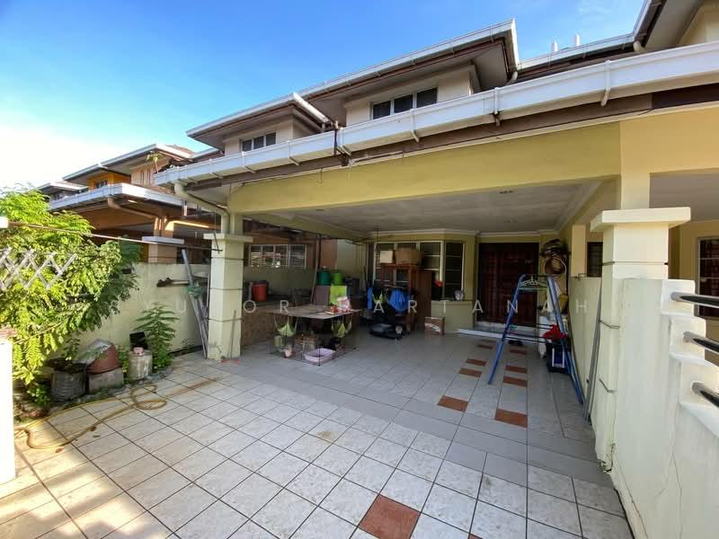 Double Storey Terrace Desa Latania Sek 36 Shah Alam - 2