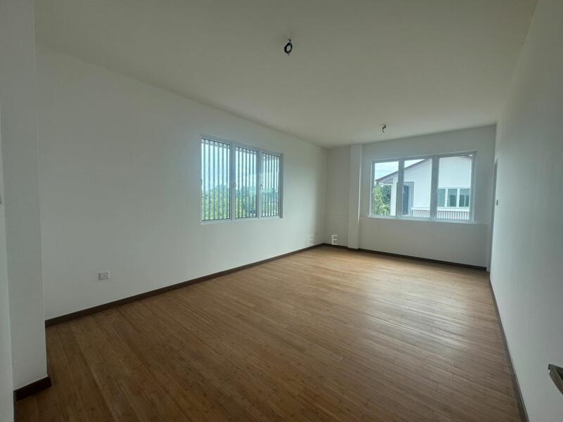 Semaba kingsoon garden 2.5 Double-Storey Semi-D - 4