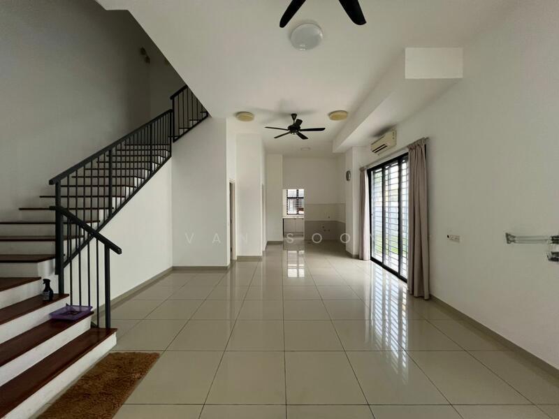 Leegeana @ Bandar Setia Alam - 1