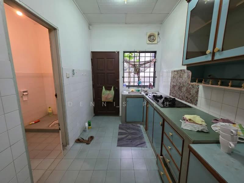 Bandar Baru Permas Jaya - 4