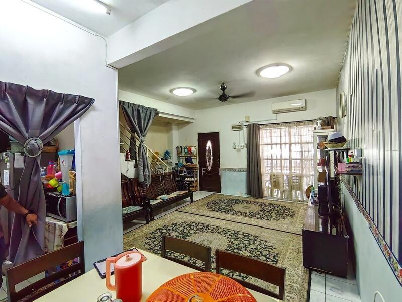 Bandar Tasik Kesuma - 2