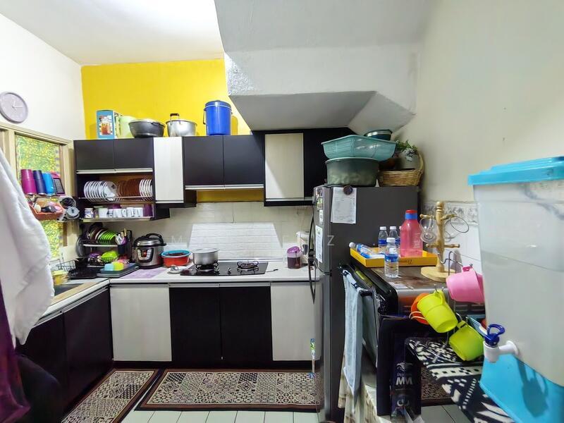 Bandar Tasik Kesuma - 3