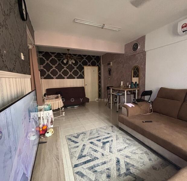 Pangsapuri Carlina - 1