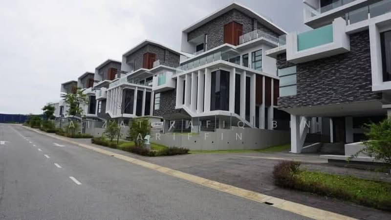 Hijauan Enklaf - 2