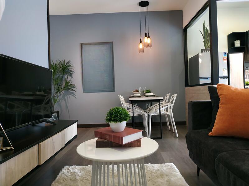 Parkland Residence - 1