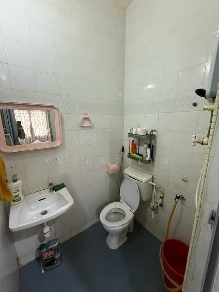 Taman Universiti - 4