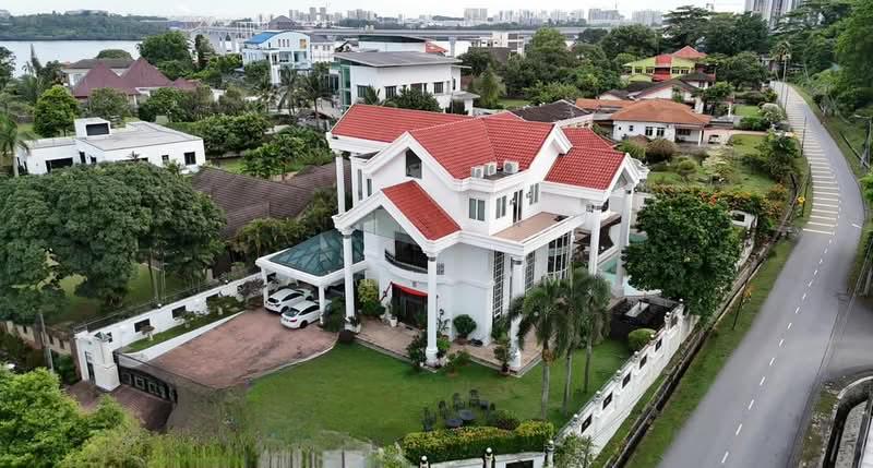 Taman Stulang Laut - 1