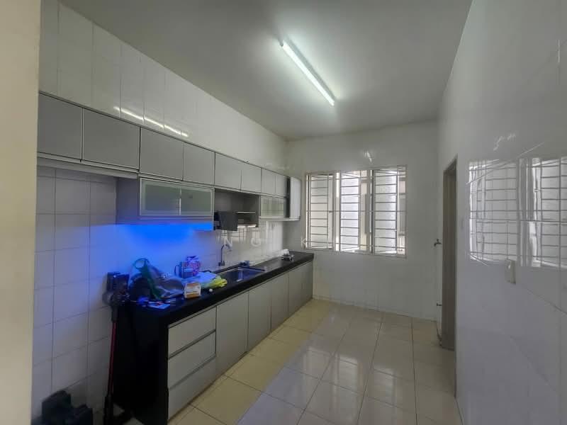 Platinum Hill PV 8 - 1