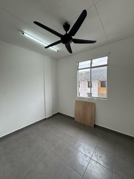 Taman Mount Austin - 5