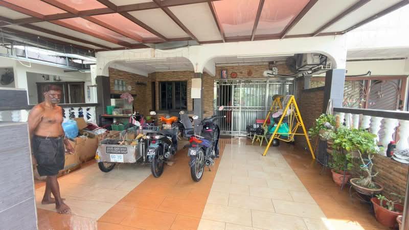 Bandar Kinrara Seksyen 2 - 1