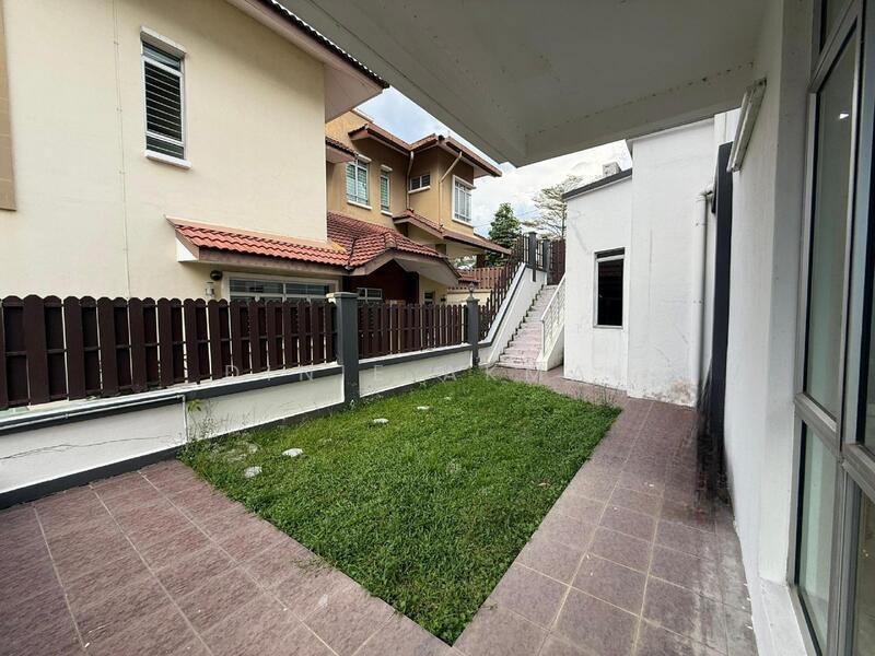 Peridot Hilltop Residence - 3