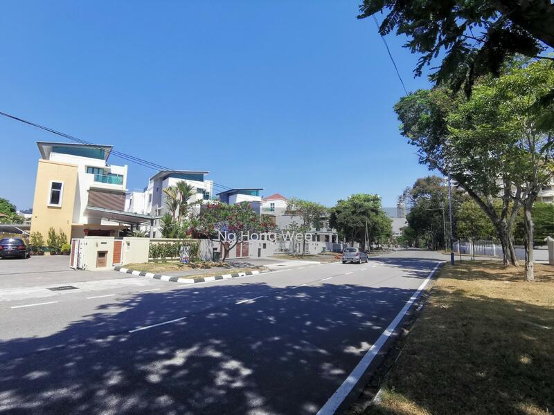 Fully Renovated Bungalow at Cantonment Road Penang - 1