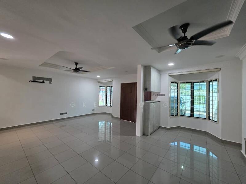 Damansara Kim - 3