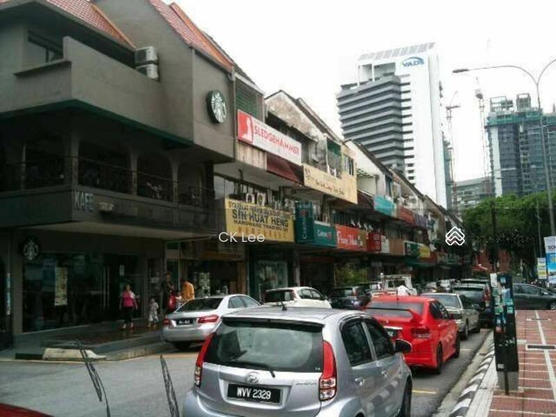 Taman tun dr ismail - 3