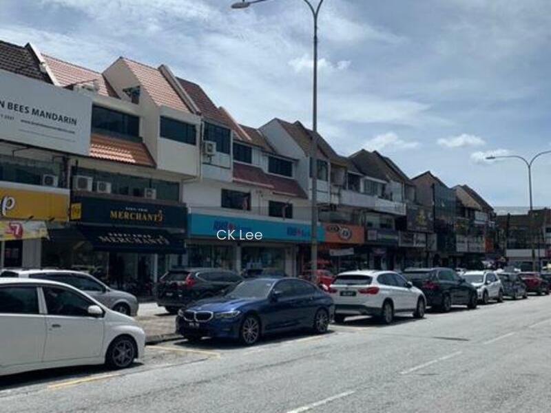 Taman tun dr ismail - 1