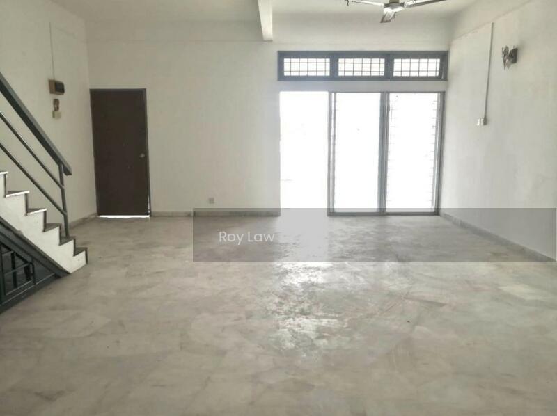 Taman Bayu @ Teluk Kemang Batu 8 - 3