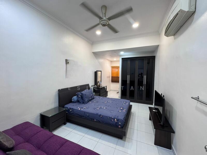 Ujong Pasir - 3