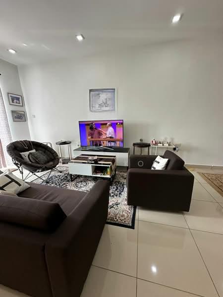 M Condominium @ Larkin - 1