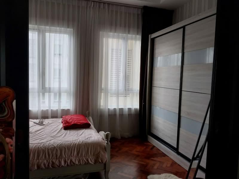 Quayside Seafront Resort Condominiums - 2