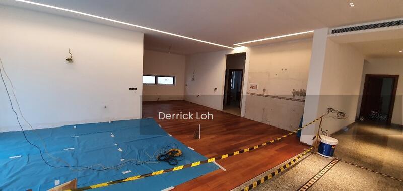 Jalan Tunku Abdul Rahman - 5