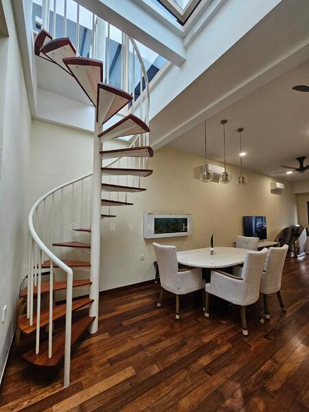 Reservoir Garden - 2