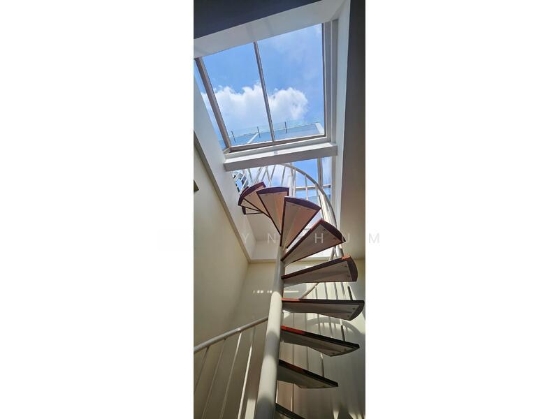 Reservoir Garden - 1