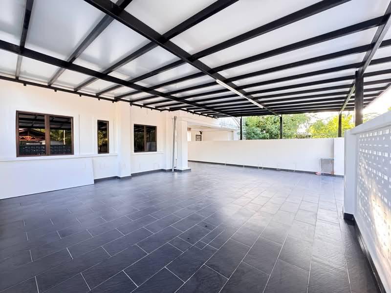 Pantai Sepang Putra - 2