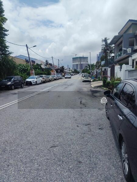 Terrace house at Bandar Baru Sri Petaling - 4