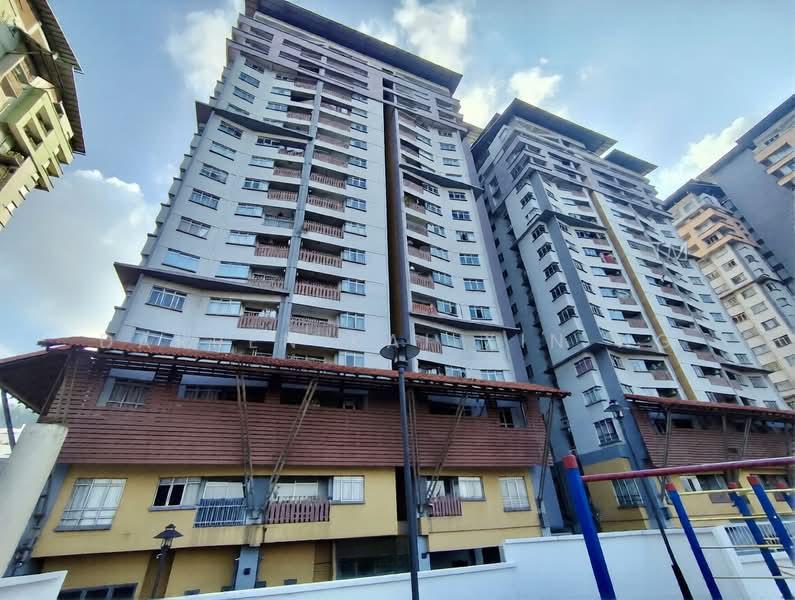 Perdana Exclusive - 4