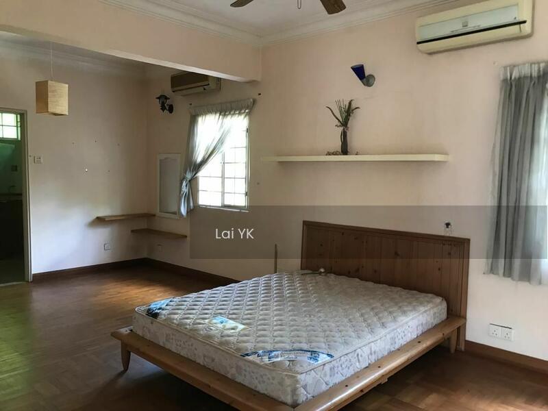Bungalow at USJ - 5