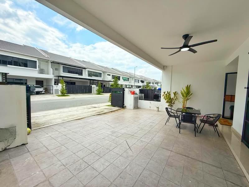 Sejati Lakeside @ Cyberjaya - 3