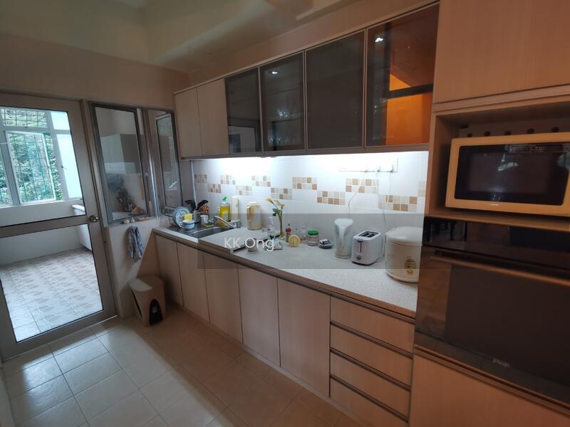 Robson Heights - 5