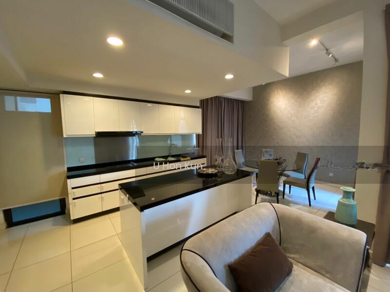 Avira Medini Iskandar - 3