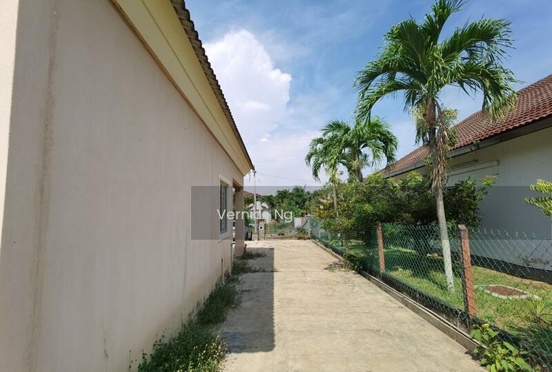 Pantai Sepang Putra - 4