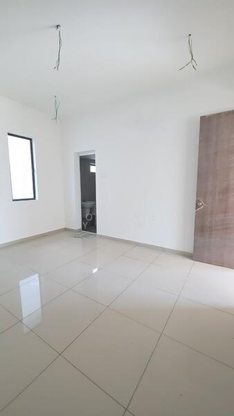 Freehold Bungalow Pasir Puteh - 2