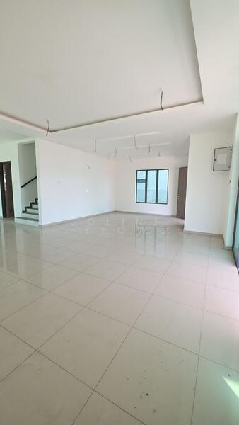 Freehold Bungalow Pasir Puteh - 4