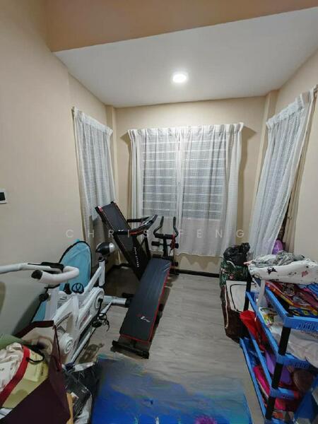 Taman Kingfisher 2 - 5