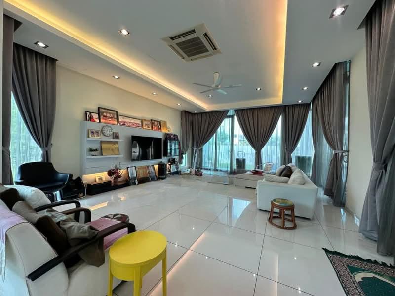 Taman Saujana Heights - 4